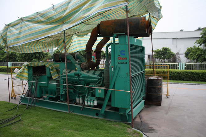 东方康明斯发电机租用：安全、高效、便捷！